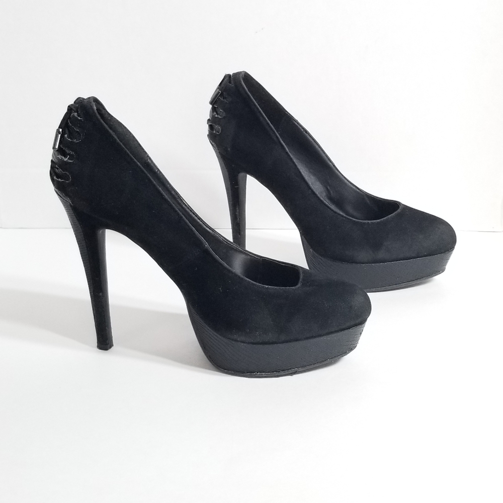 XOXO Black size 6.5 Suede Platform Heels